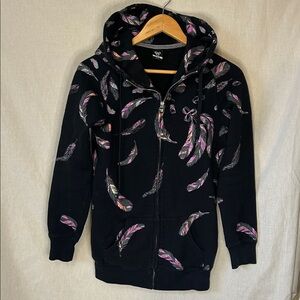 TNA Aritzia Black Feather Print Zip Hoodie Fleece Size Small